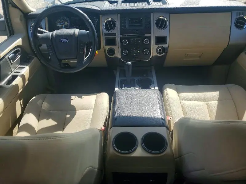 2017 FORD EXPEDITION EL XLT  