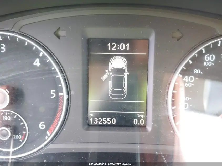 2015 VOLKSWAGEN PASSAT 2.0L TDI SE
