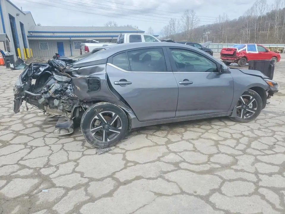 2024 NISSAN SENTRA SV  