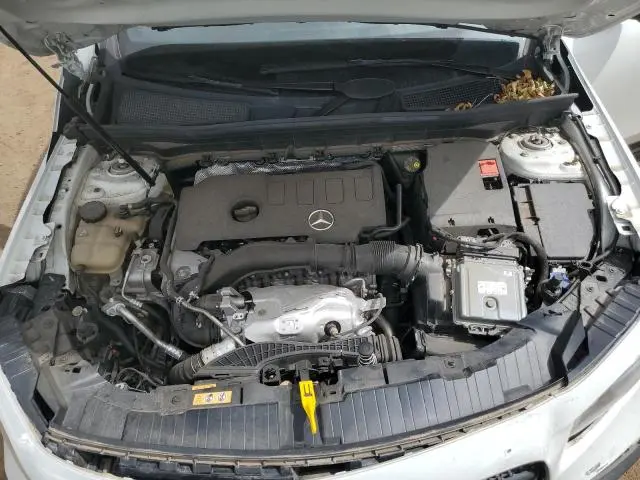 2021 MERCEDES-BENZ GLB 250 4MATIC  