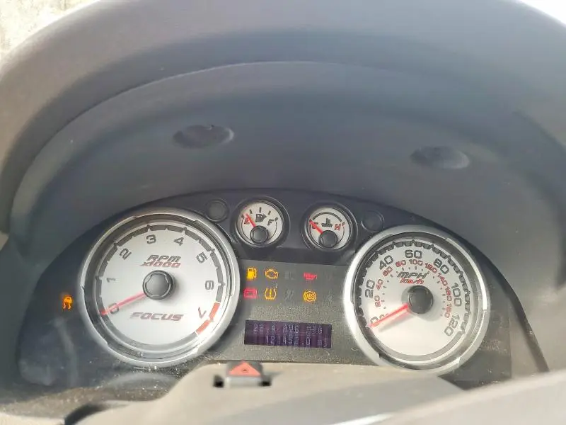 2010 FORD FOCUS S  