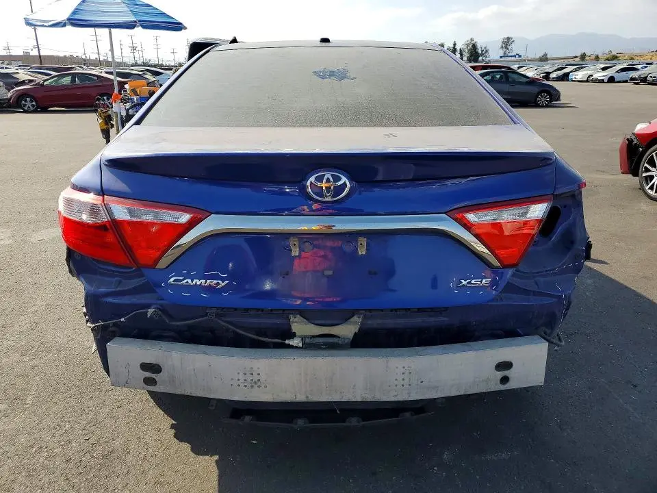 2015 TOYOTA CAMRY XSE  