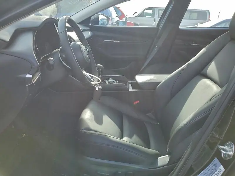 2025 MAZDA 3 PREFERRED  