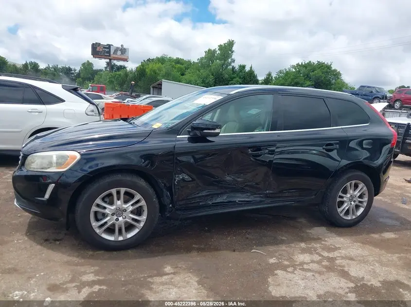 2015 VOLVO XC60 T5 PREMIER