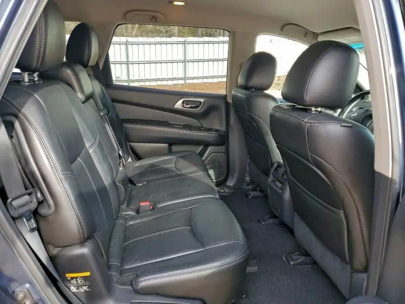 2014 NISSAN PATHFINDER S  