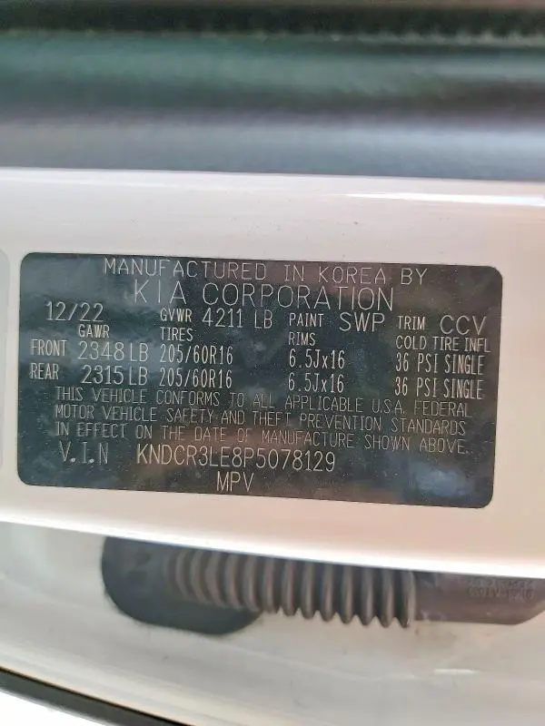 2023 KIA NIRO EX  