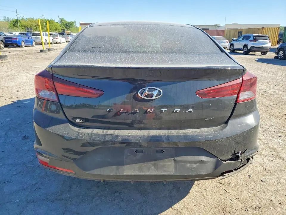 2020 HYUNDAI ELANTRA SE  