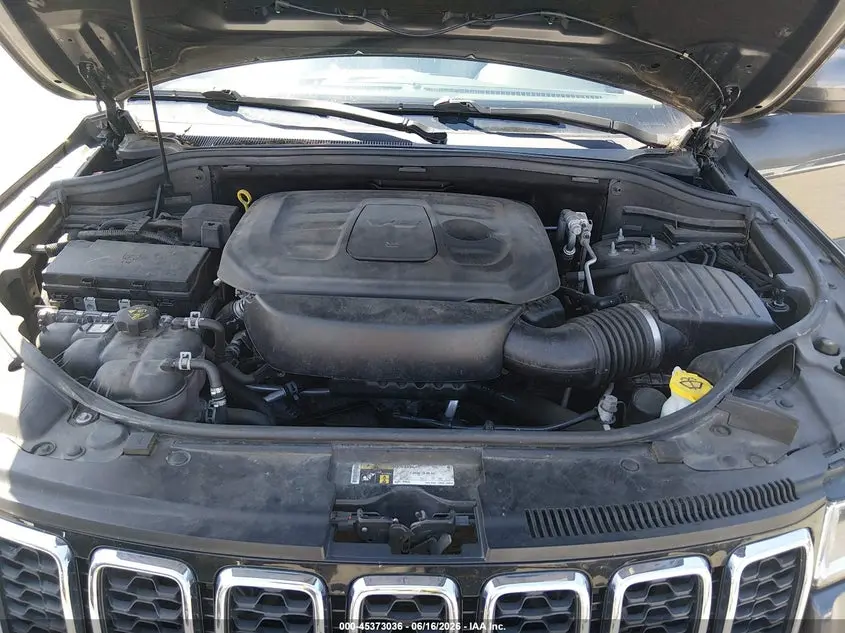 2019 JEEP GRAND CHEROKEE LAREDO E 4X4