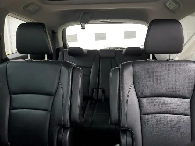 2016 HONDA PILOT ELITE  