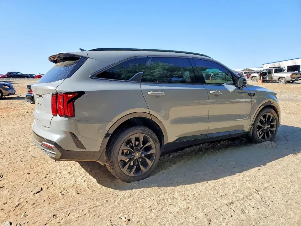 2022 KIA SORENTO SX  