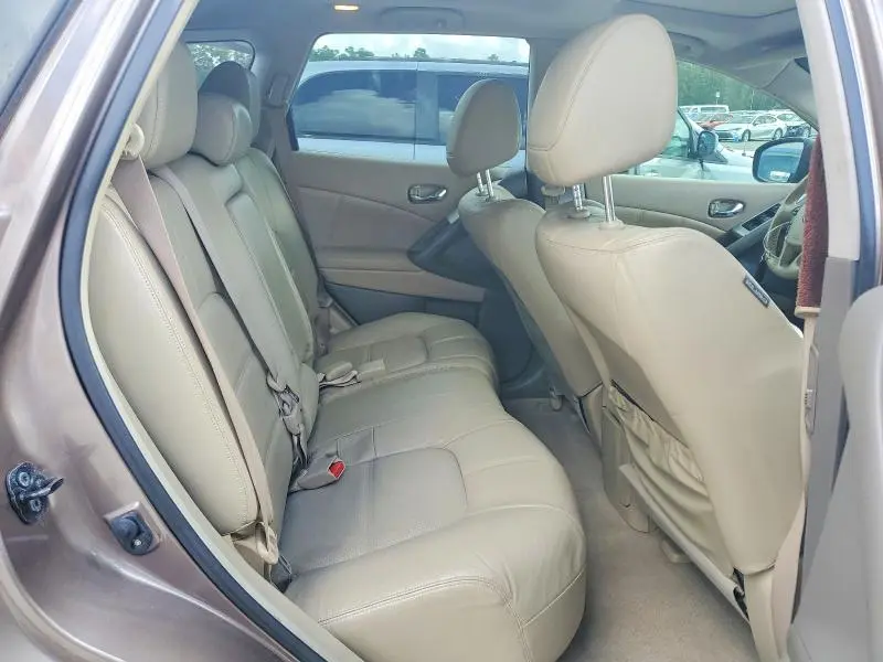 2012 NISSAN MURANO S  