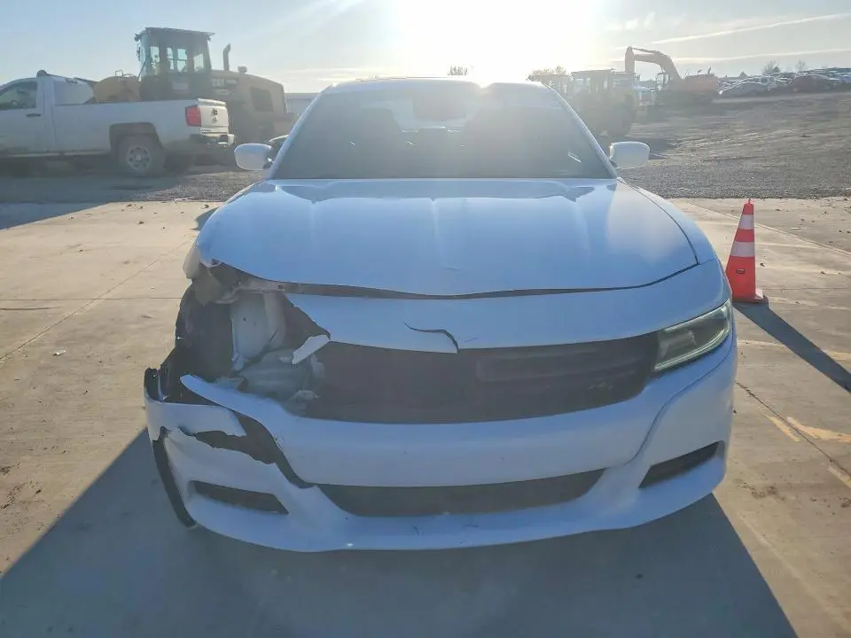 2015 DODGE CHARGER R  