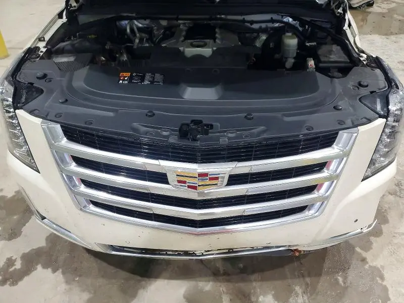 2015 CADILLAC ESCALADE LUXURY  