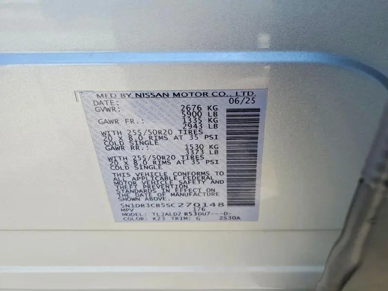 2025 NISSAN PATHFINDER SL  