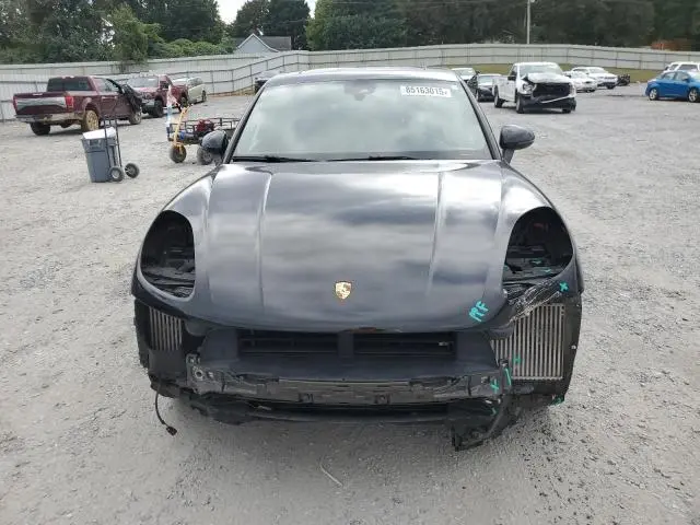 2018 PORSCHE MACAN S  