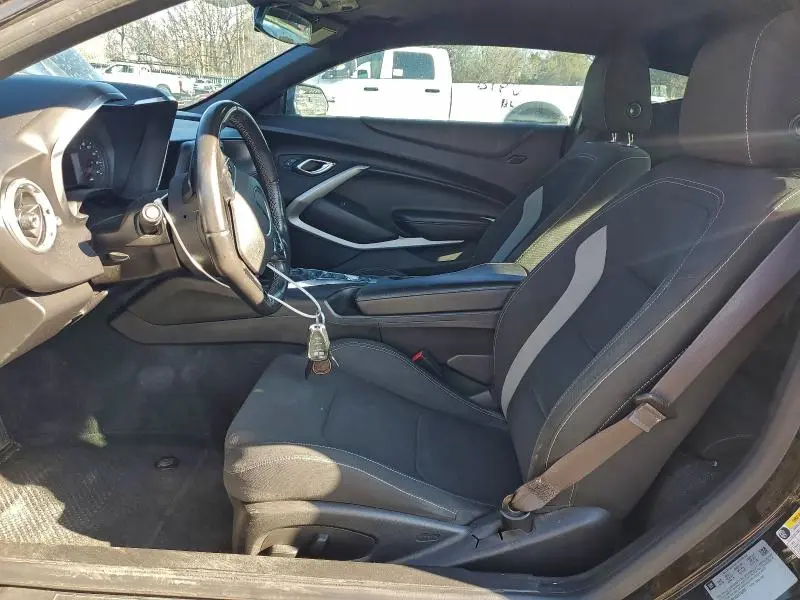 2016 CHEVROLET CAMARO LT  