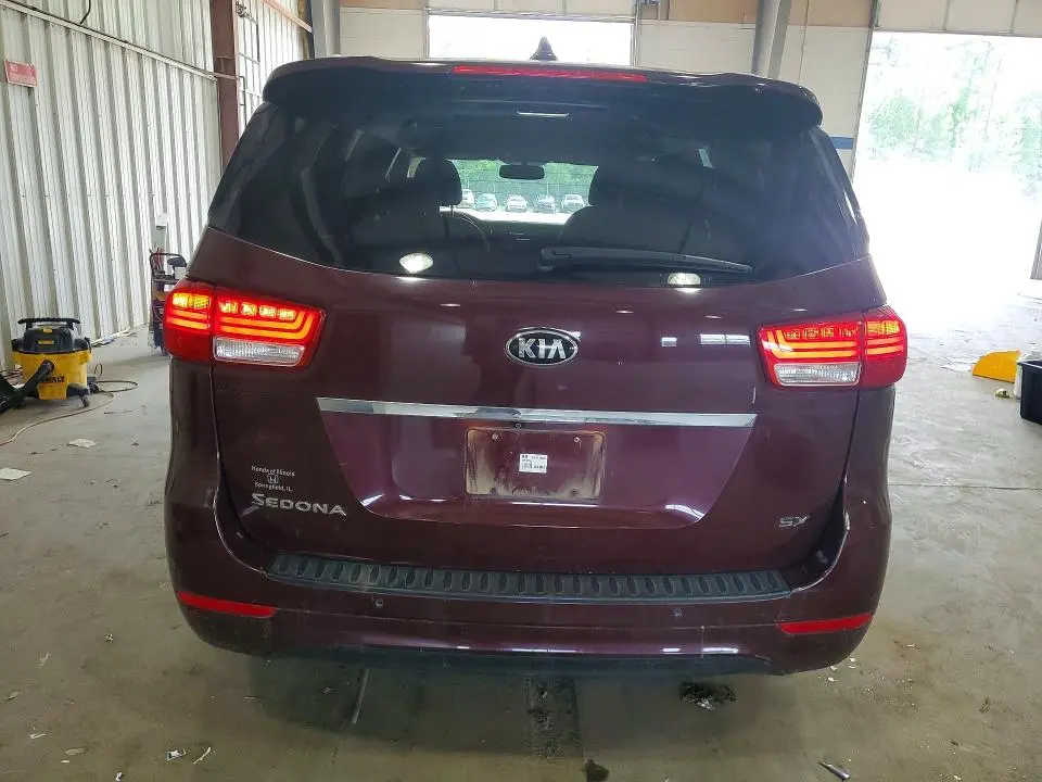 2016 KIA SEDONA SX  