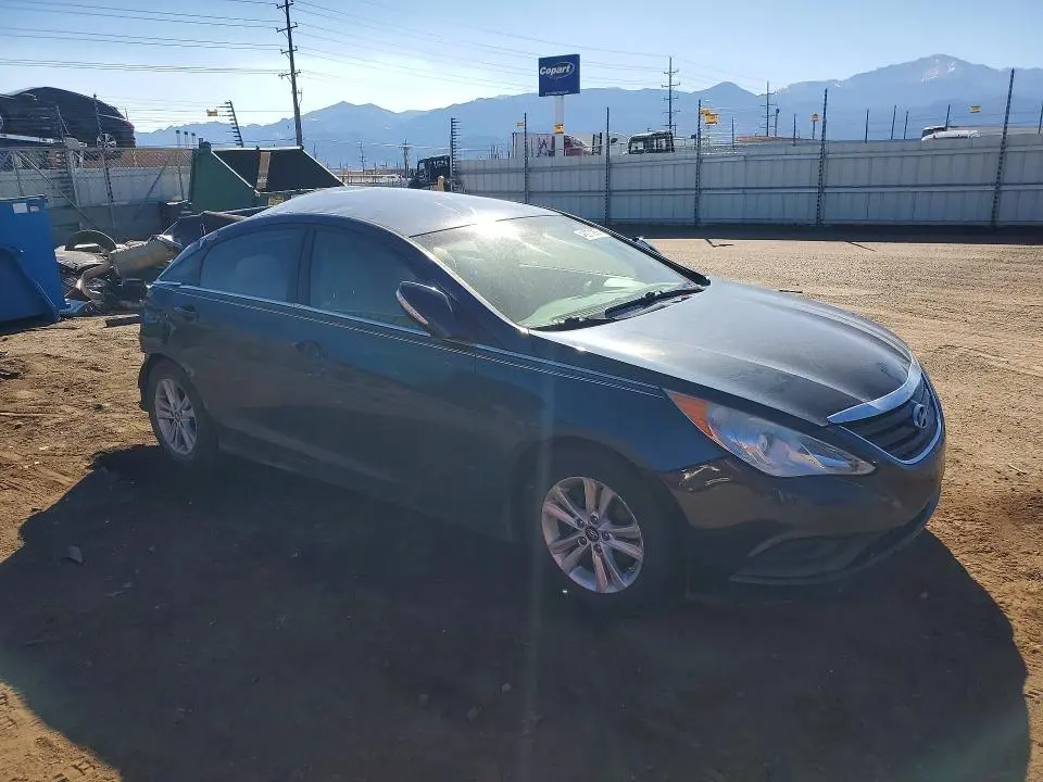 2014 HYUNDAI SONATA GLS  
