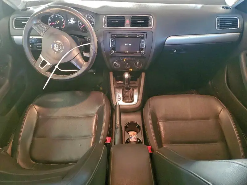 2013 VOLKSWAGEN JETTA SE  