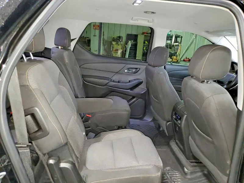 2019 CHEVROLET TRAVERSE LT  