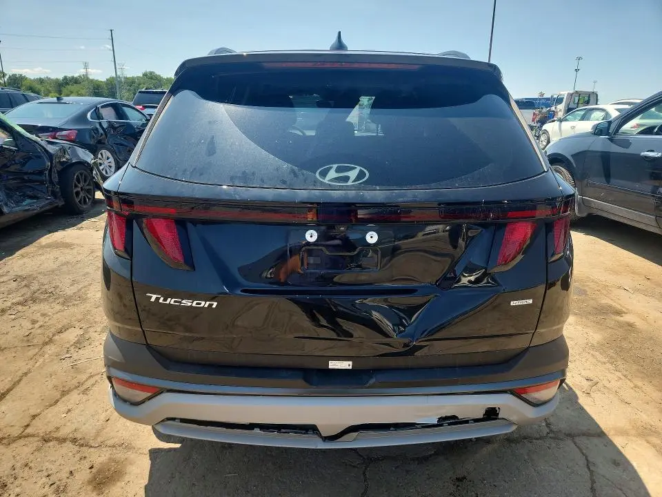 2025 HYUNDAI TUCSON SEL  