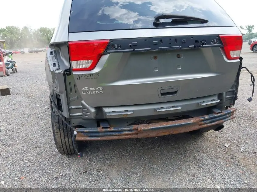 2013 JEEP GRAND CHEROKEE LAREDO