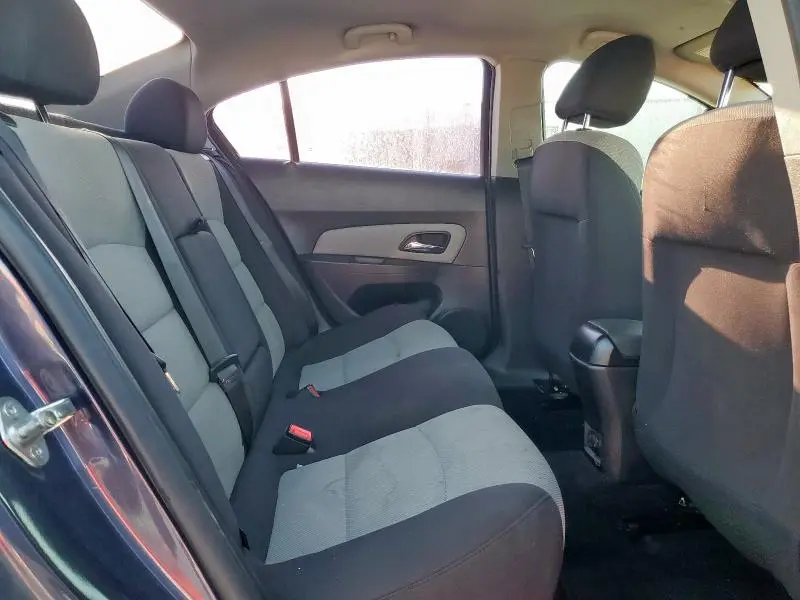 2014 CHEVROLET CRUZE LS  
