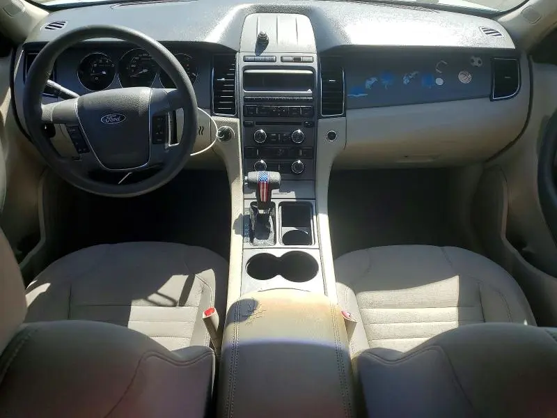 2011 FORD TAURUS SE  