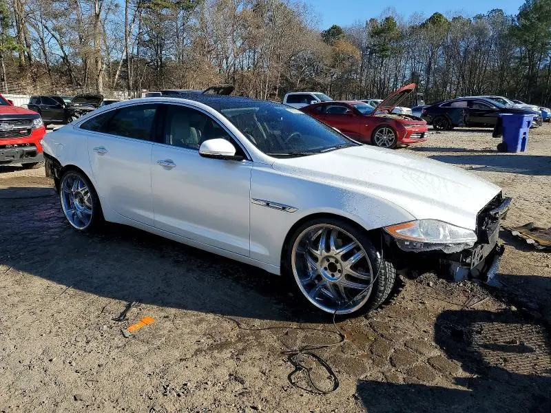 2012 JAGUAR XJ   