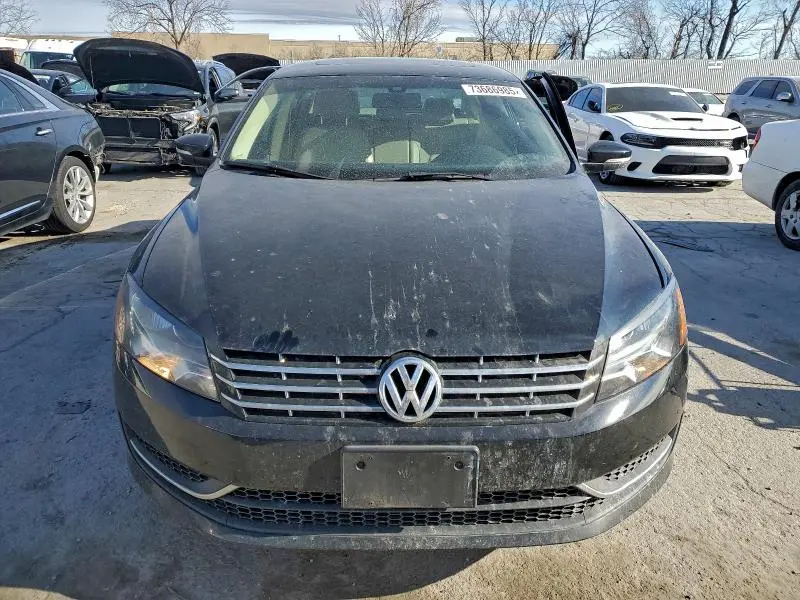 2015 VOLKSWAGEN PASSAT SE  