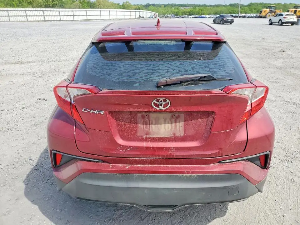 2018 TOYOTA C-HR XLE  
