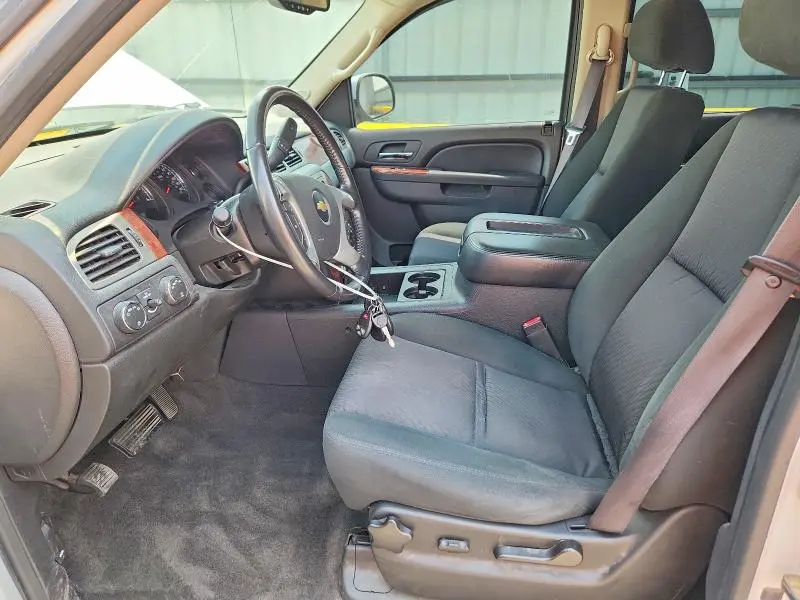 2011 CHEVROLET AVALANCHE LS  