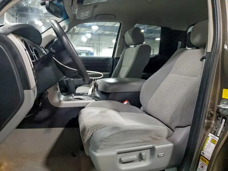 2011 TOYOTA TUNDRA DOUBLE CAB SR5  