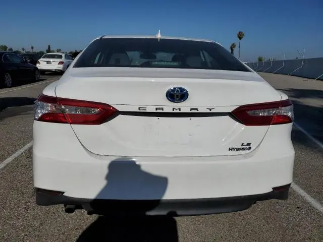 2020 TOYOTA CAMRY LE  