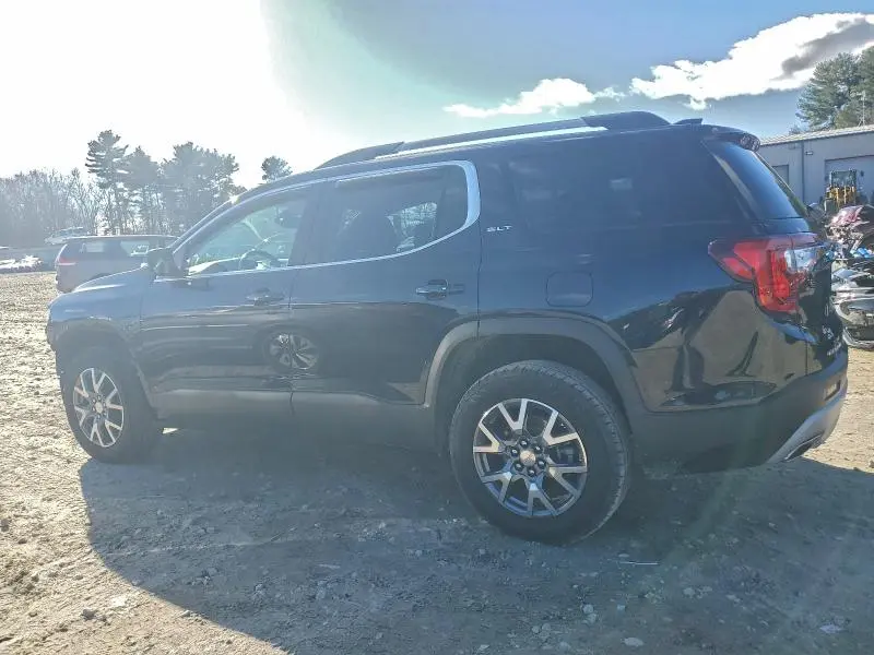 2022 GMC ACADIA SLT  