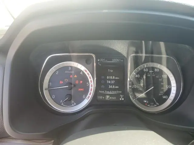 2016 NISSAN TITAN XD SL  