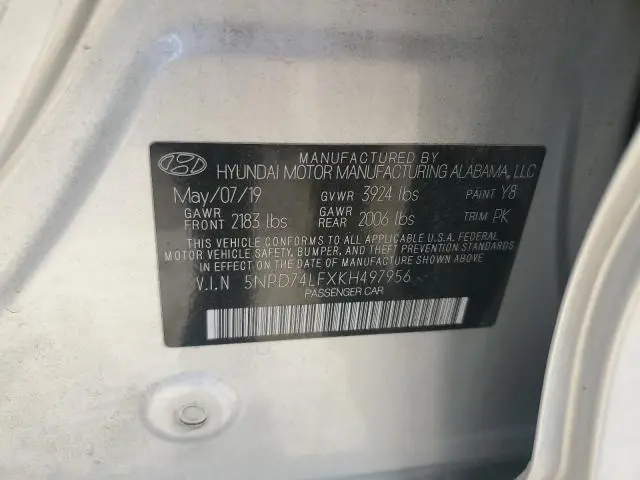 2019 HYUNDAI ELANTRA SE  