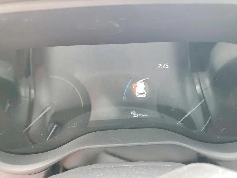 2025 TOYOTA SIENNA XLE 8-PASSENGER  