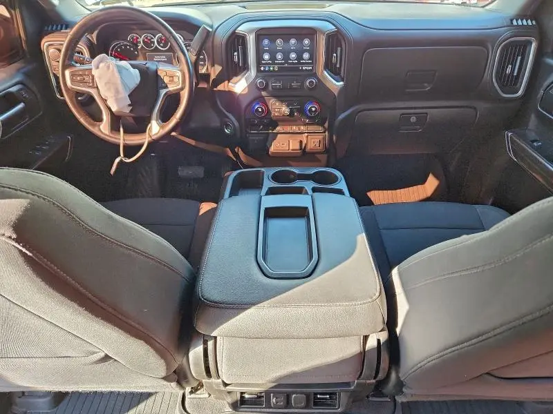 2021 CHEVROLET SILVERADO K1500 LT  