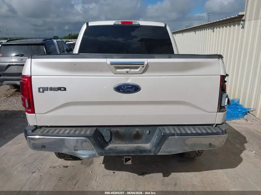 2016 FORD F-150 LARIAT