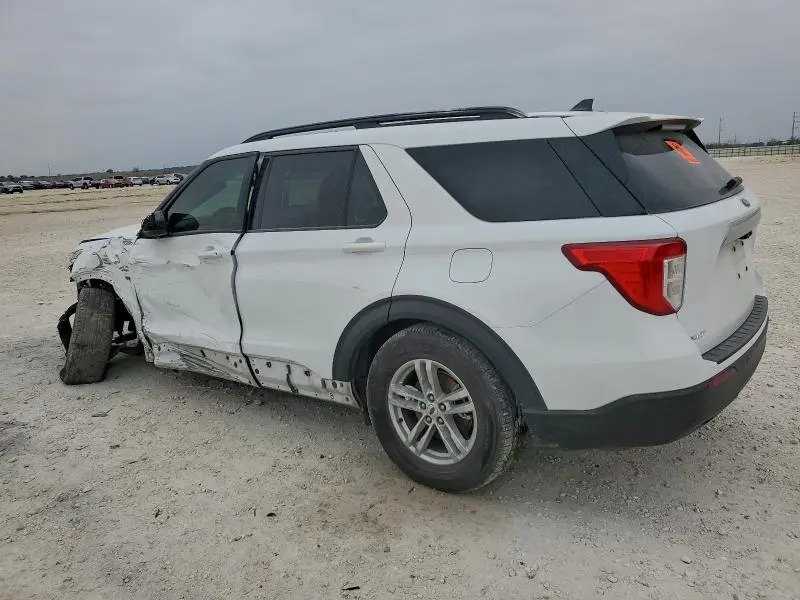 2021 FORD EXPLORER XLT  