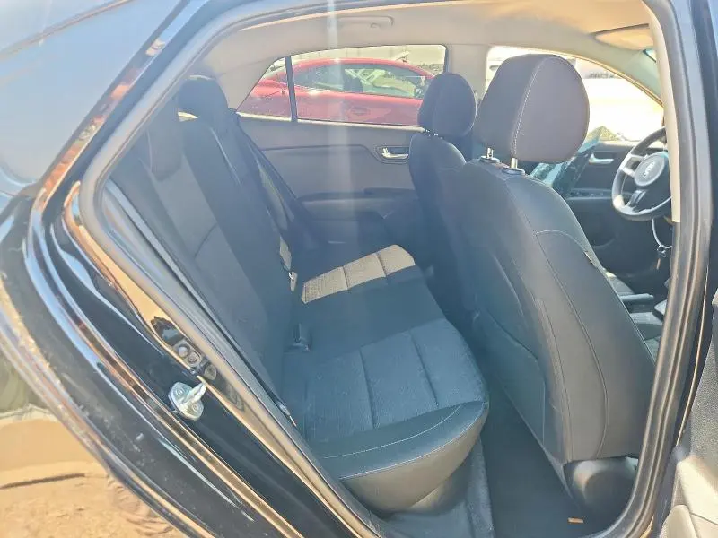 2020 KIA RIO LX  