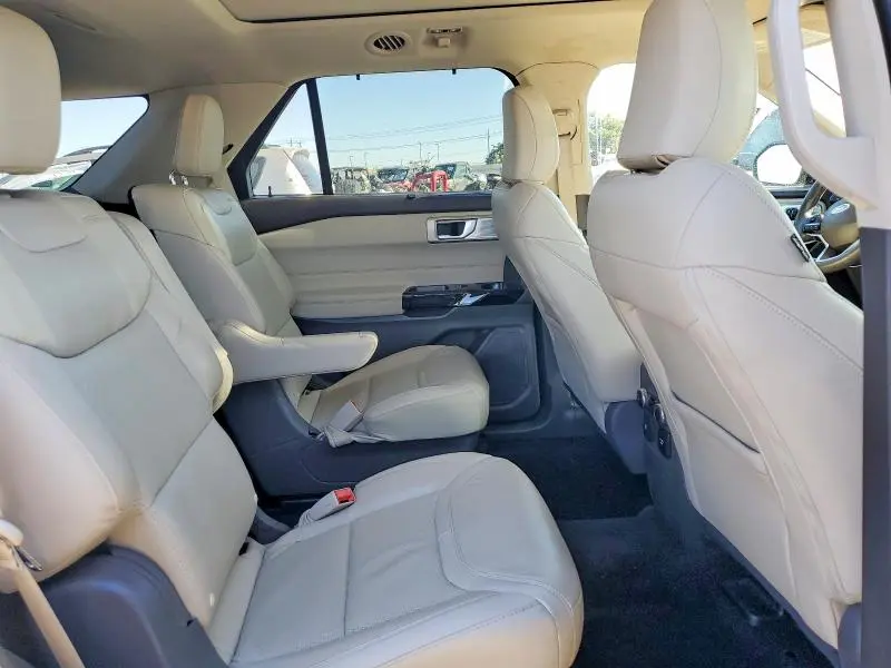 2023 FORD EXPLORER PLATINUM  