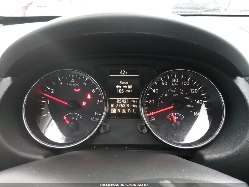 2013 NISSAN ROGUE S