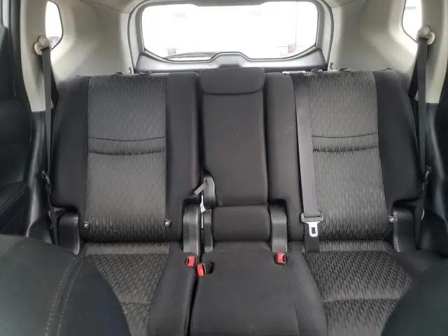 2017 NISSAN ROGUE S  