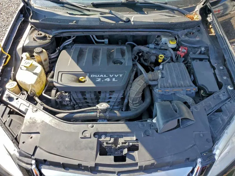 2014 CHRYSLER 200 LX  