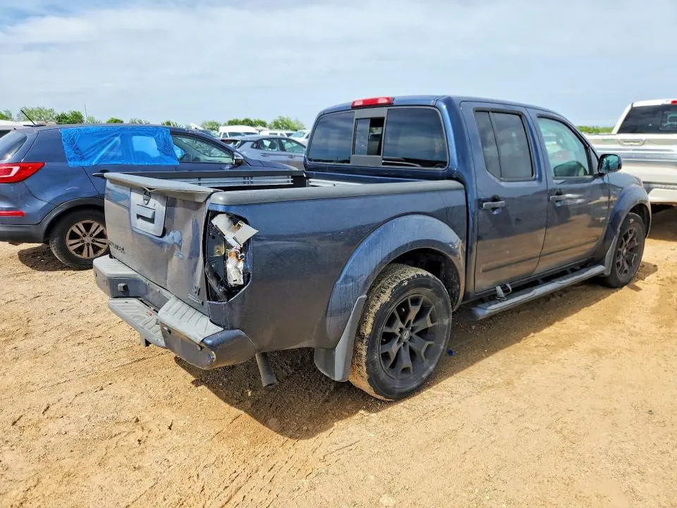 2020 NISSAN FRONTIER SV  