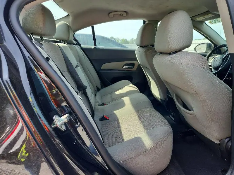 2015 CHEVROLET CRUZE LT  