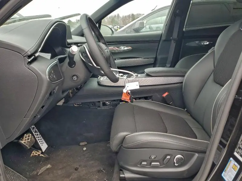 2024 GENESIS GV70 BASE  