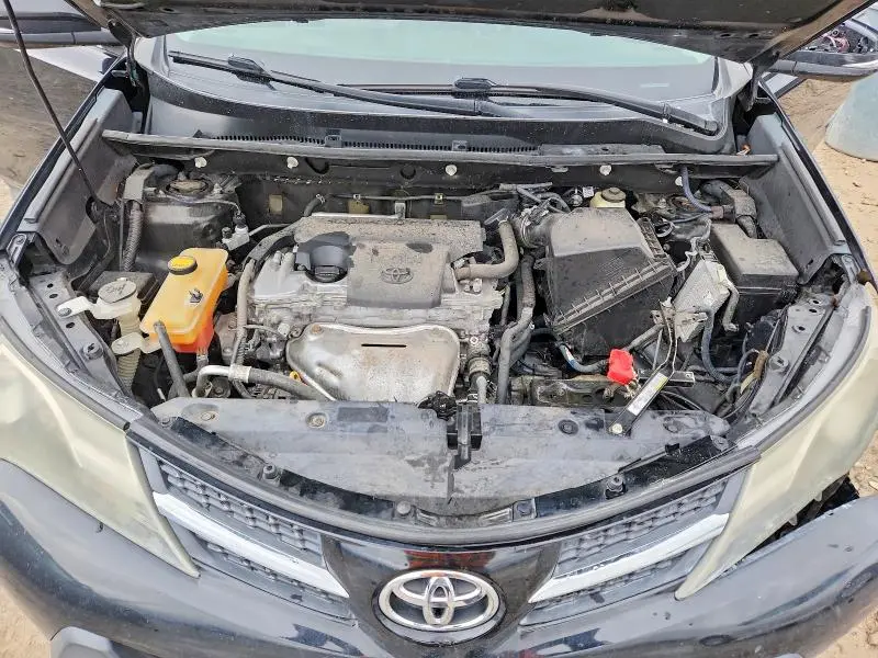 2014 TOYOTA RAV4 XLE  